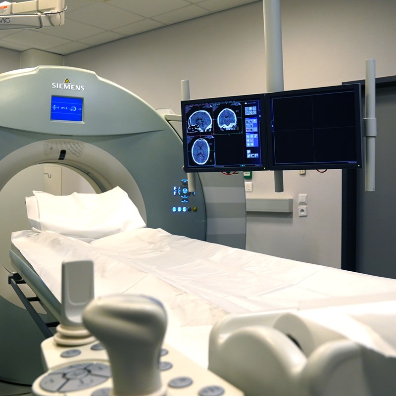 Scanner Tomodensitom trie CT Scan HUmani scanner-tomodensitom-trie-ct-scan-humani